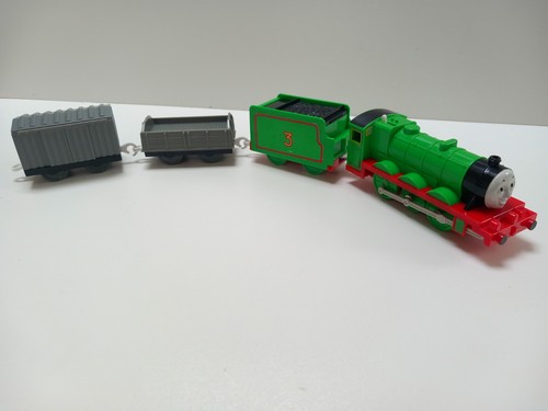 Thomas tomy trackmaster henry - thomas,