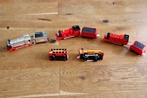 Tomy mattel trackmaster - tomy,