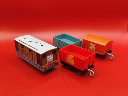 Trackmaster toby carriage - trackmaster,