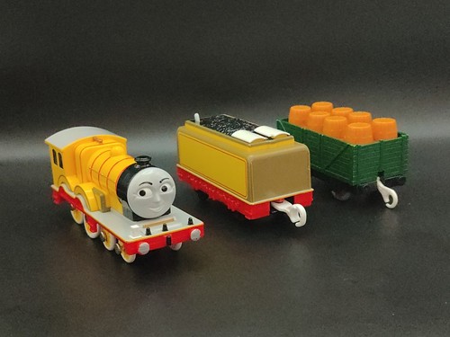 Tomy trackmaster molly - tomy,