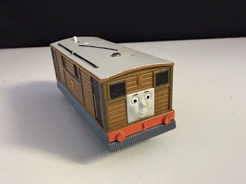 Thomas friends trackmaster - thomas,