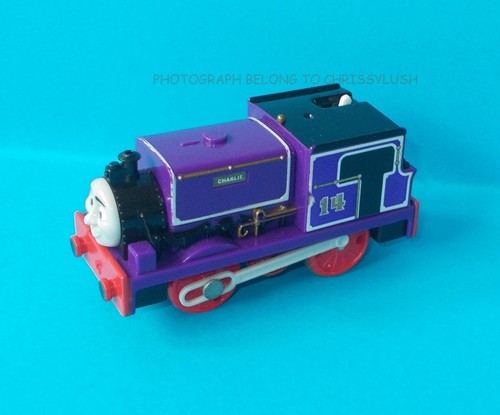 Thomas tank engine - thomas,
